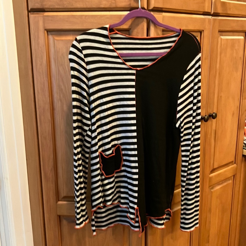 Reversible striped top. Chalet et Ceci. M